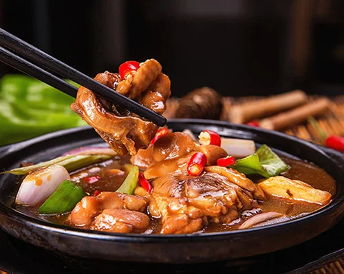 黄焖鸡米饭