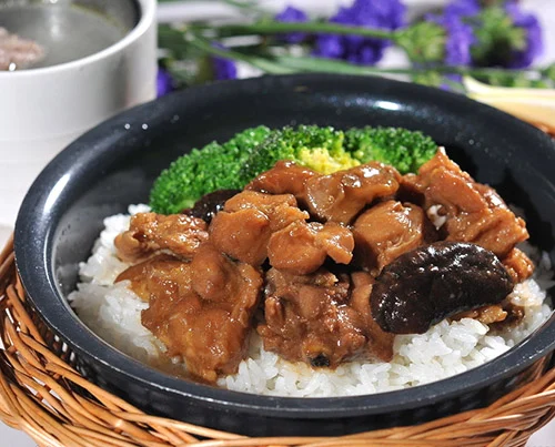煲仔饭